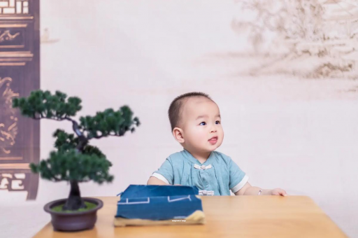广州代怀供卵公司宝宝喊肚子疼怎么回事